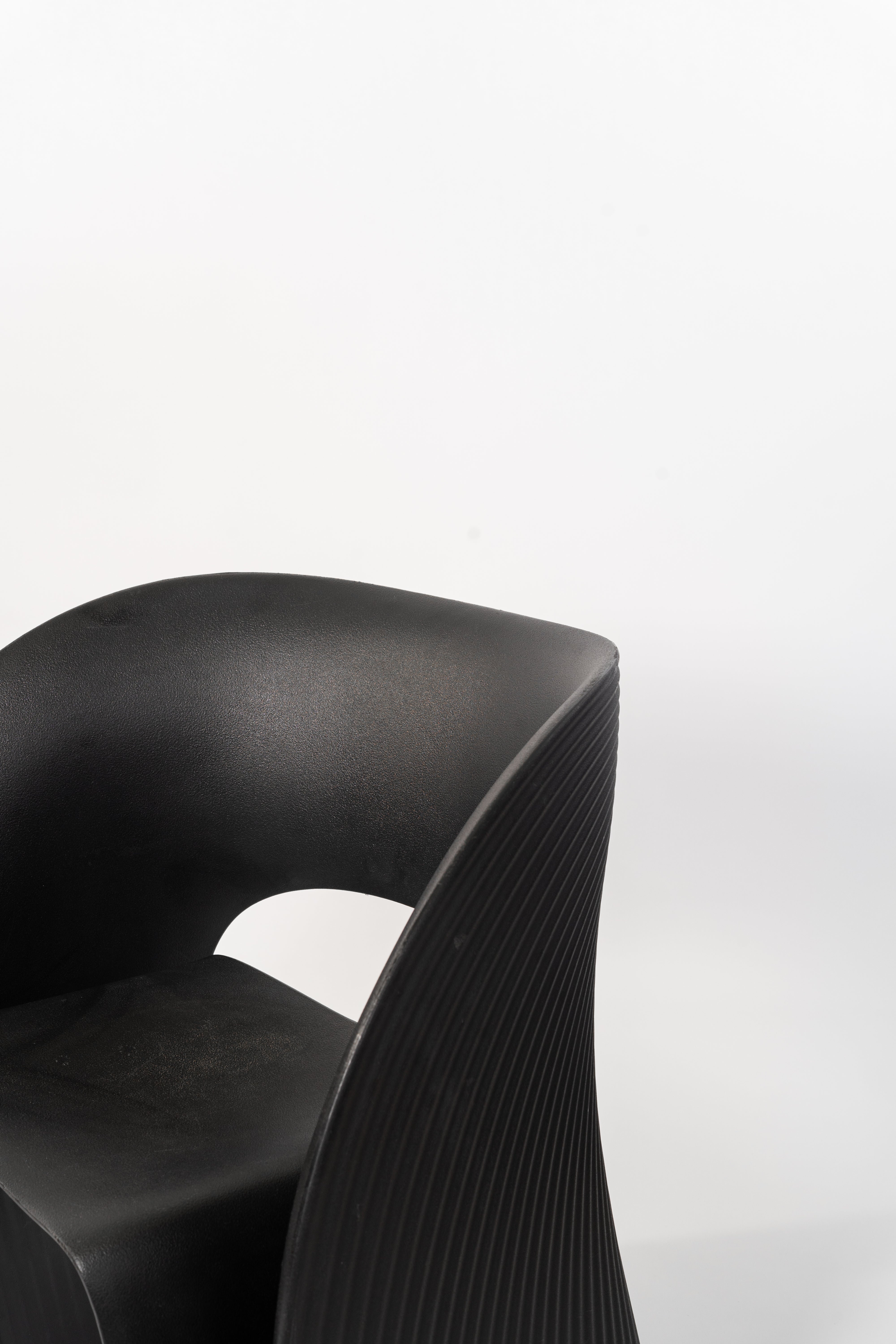 Poltrona Raviolo Magis x Ron Arad