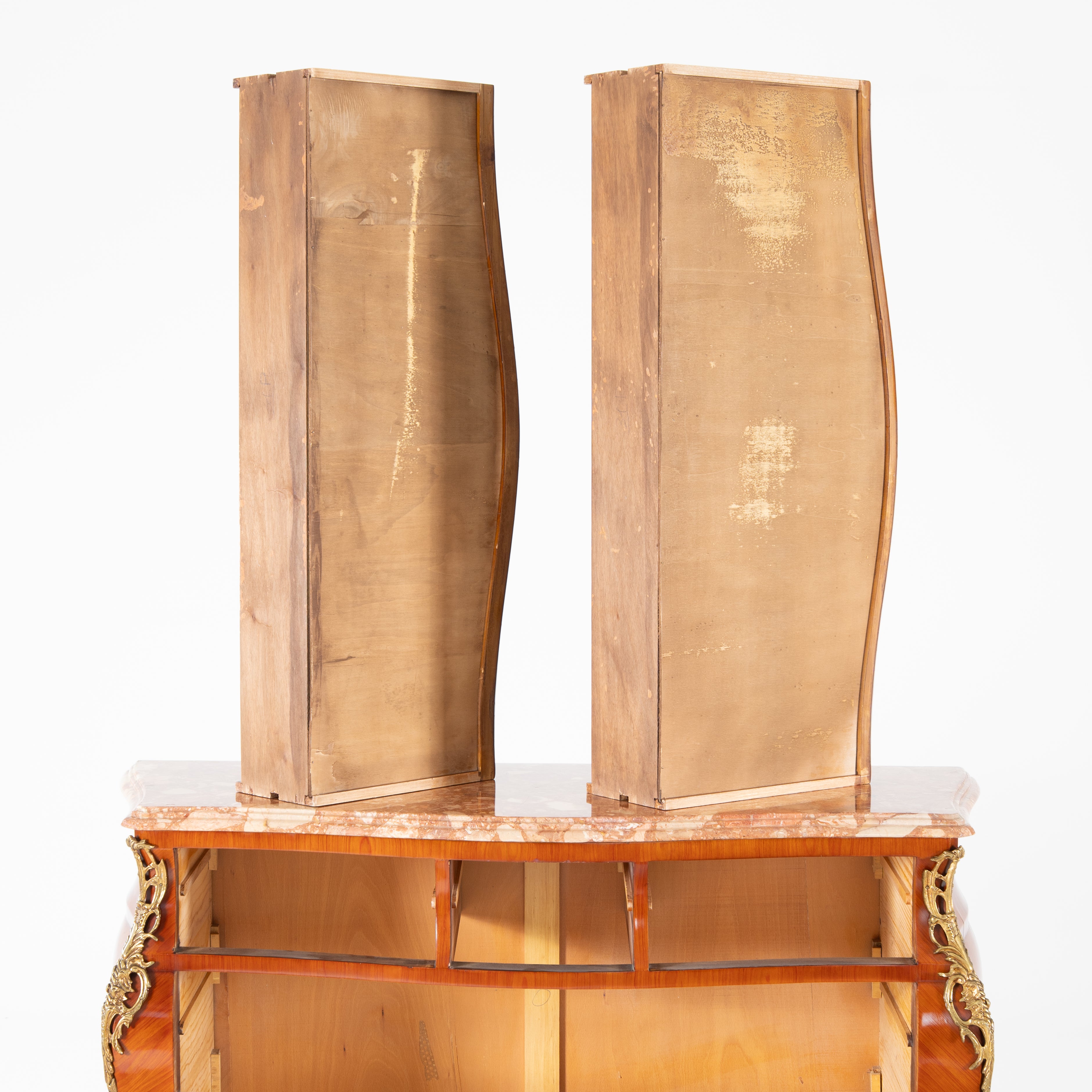 Cassettone boise de roise, bronzo e marmo -xx secolo-
