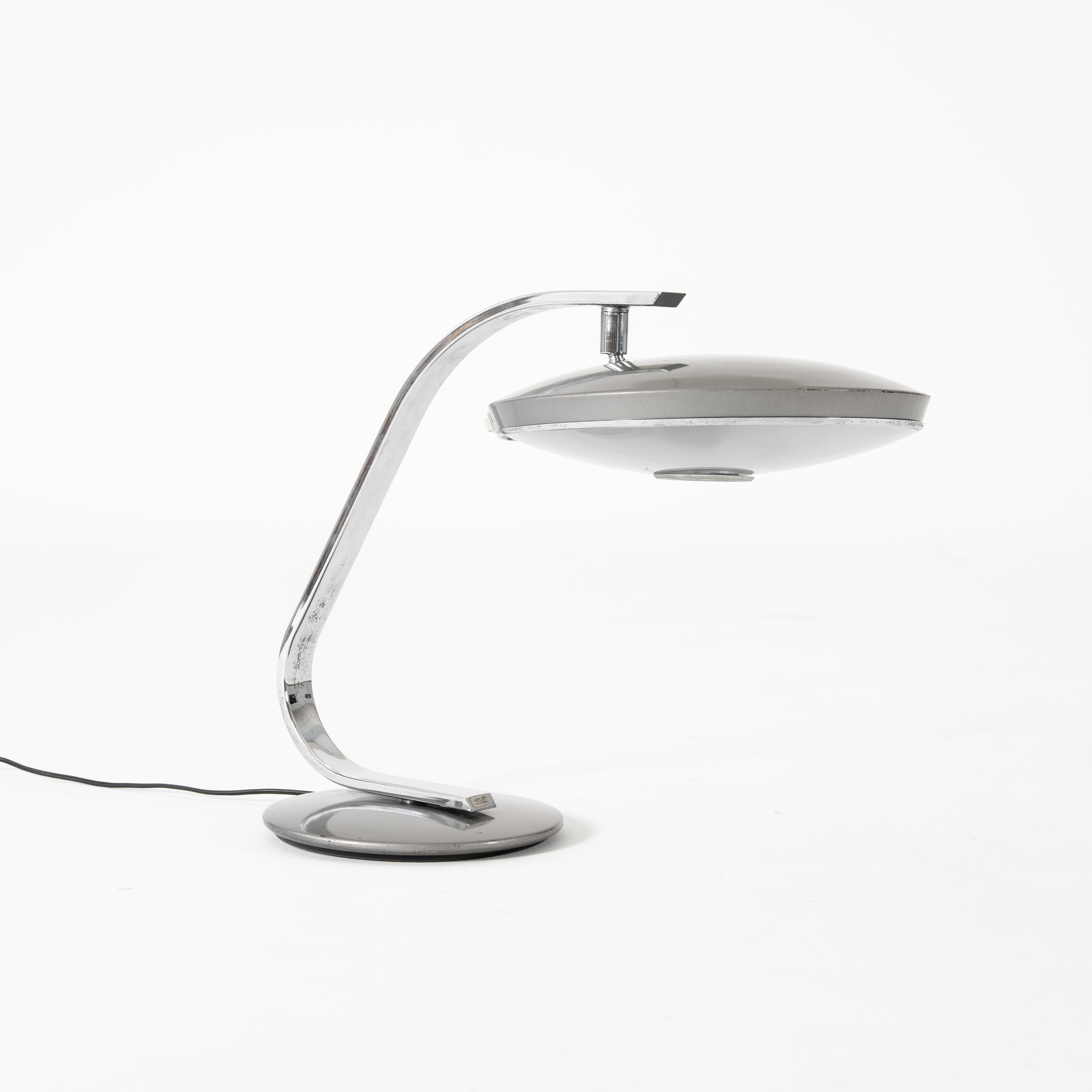 LAMPADA DA TAVOLO "FASE"