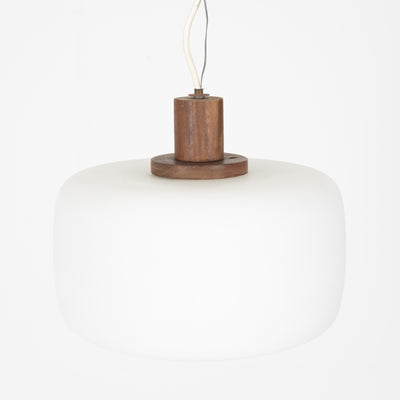 Lampadario in vetro opalino e noce 1950-1960