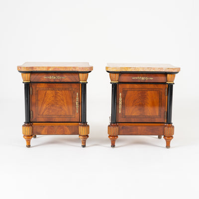 COPPIA DI COMODINI IN STILE IMPERO 1970-1980