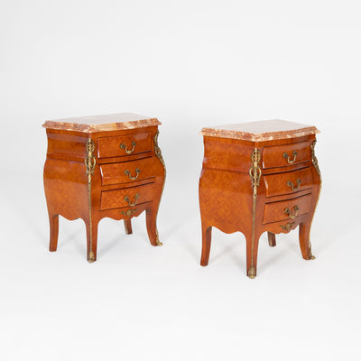 Coppia comodini in bois de roise, bronzo e marmo -xx secolo-