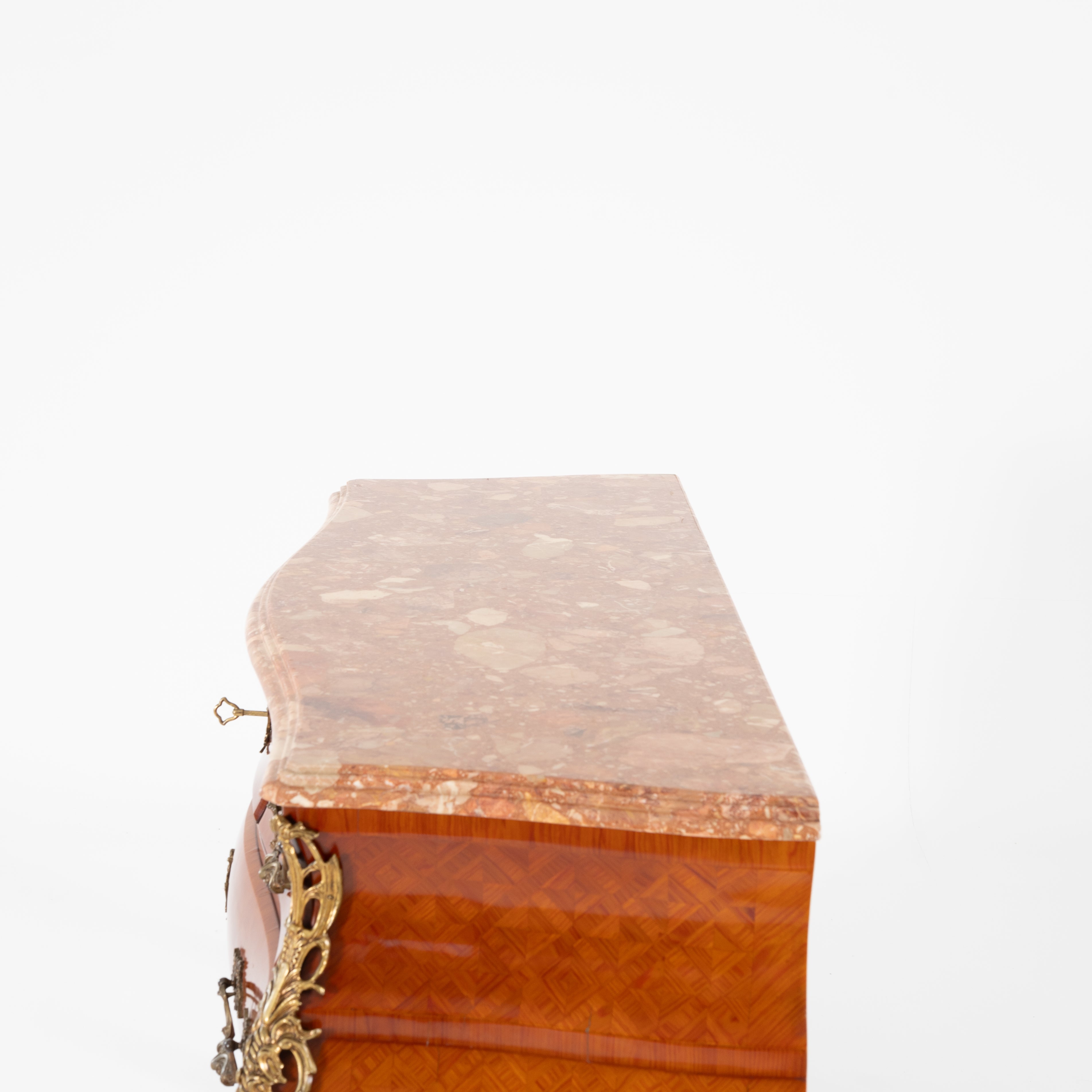 Cassettone boise de roise, bronzo e marmo -xx secolo-